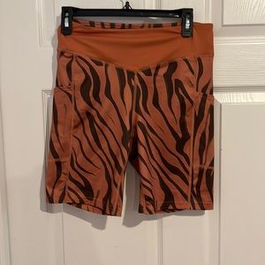 M Tek Gear workout gear bike/athletic shorts orange and brown